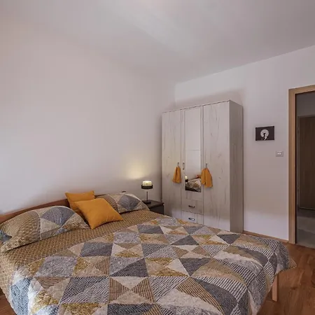 One Bed - Stari Aerodrom * Podgorica