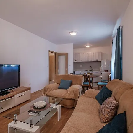One Bed - Stari Aerodrom